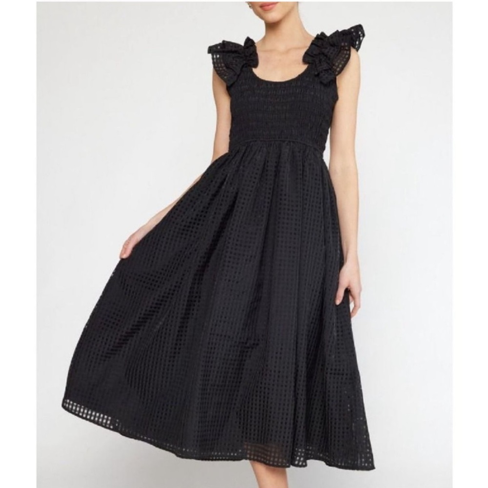 Elegant Black Sleeveless Dress
